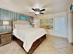 Sleep in king size style with a vacation rental condo Port Aransas, Texas 